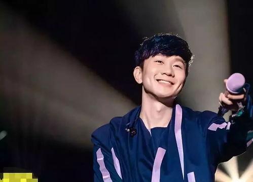 宋轶李沁最新爆料,幕后故事与情感纠葛 第2张 宋轶李沁最新爆料,幕后故事与情感纠葛 第2张